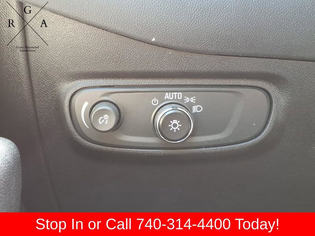Used 2023 Chevrolet Equinox LS w/ LS Convenience Package AWD/4WD image 24