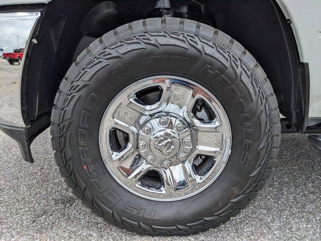 Used 2024 RAM 2500 Tradesman w/ Chrome Appearance Group image 10