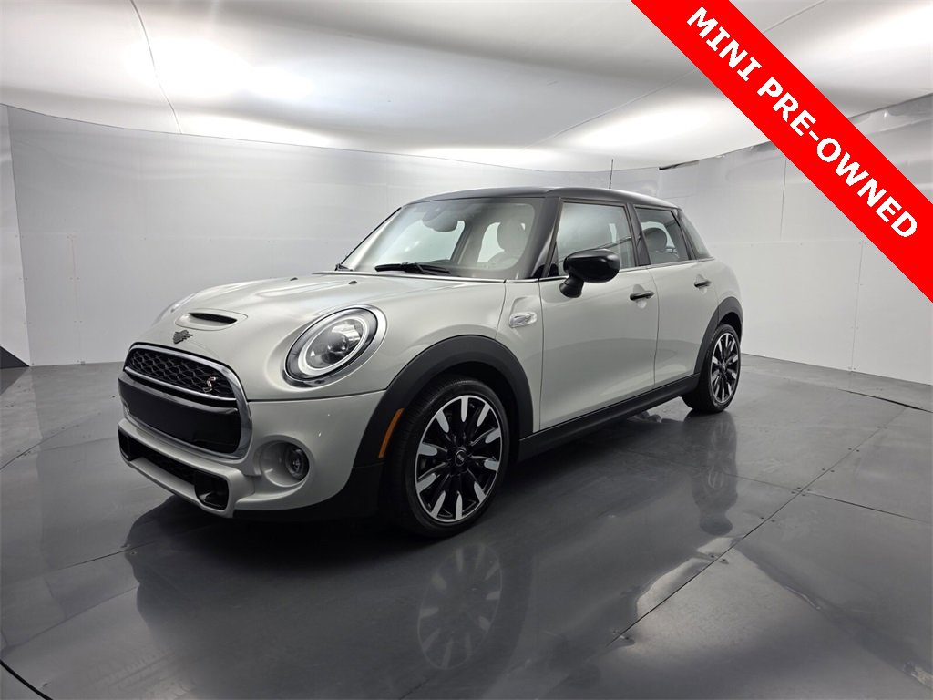 Used 2021 MINI Cooper S w/ Signature Upholstery Package image 8