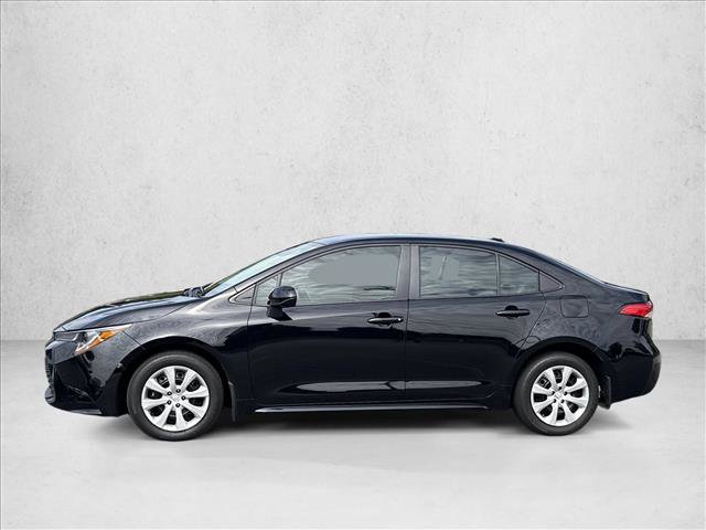 Used 2025 Toyota Corolla LE FWD image 10