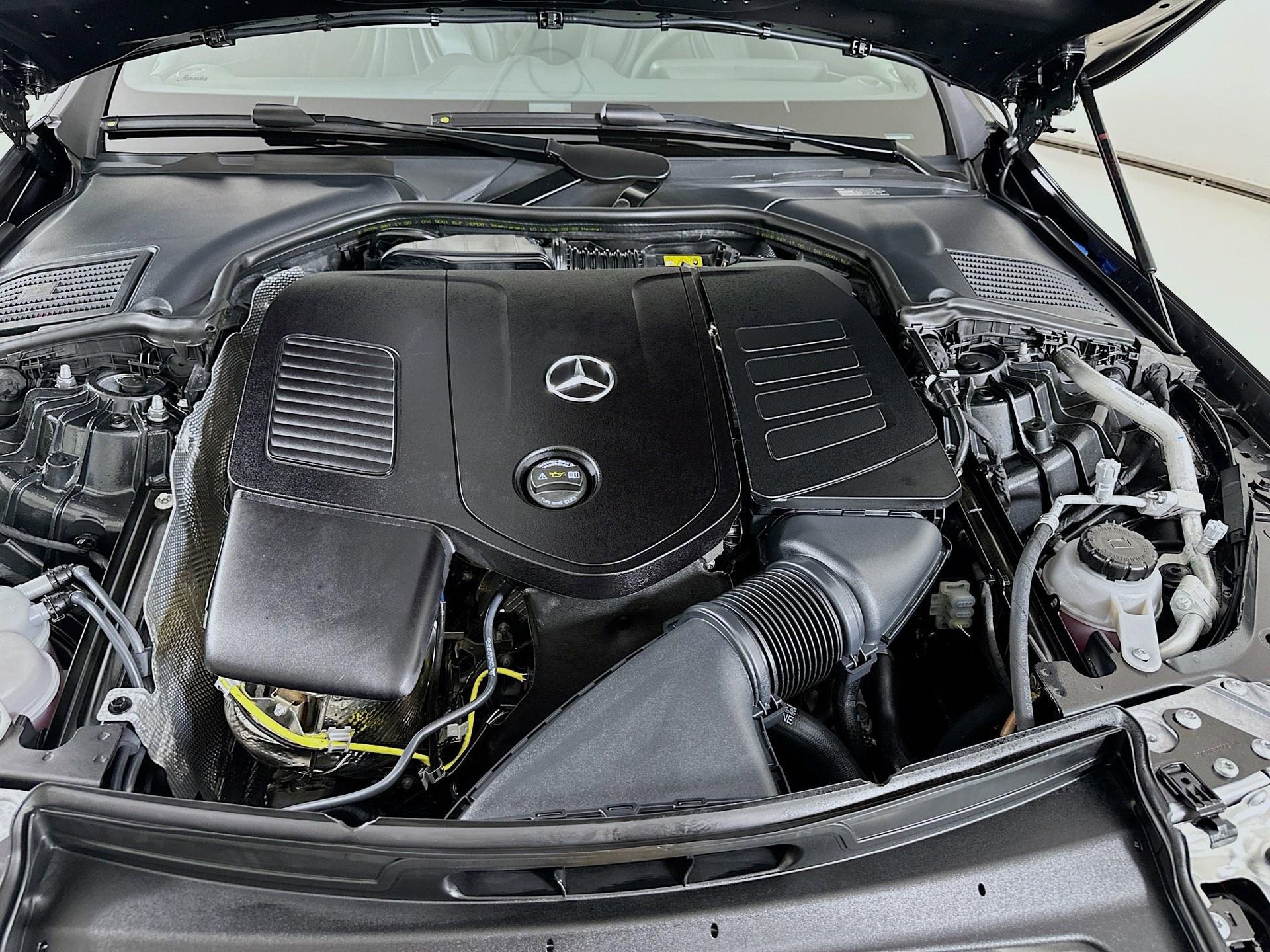 New 2026 Mercedes-Benz CLE 300 4MATIC Coupe image 33