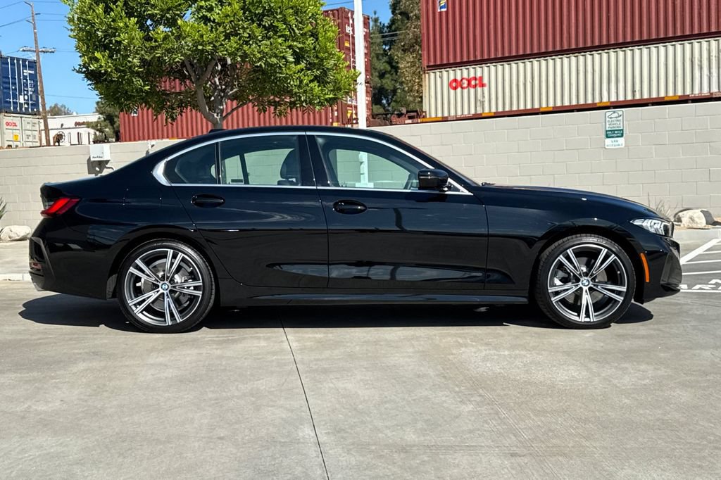 Used 2024 BMW 330i Sedan w/ Convenience Package RWD image 6