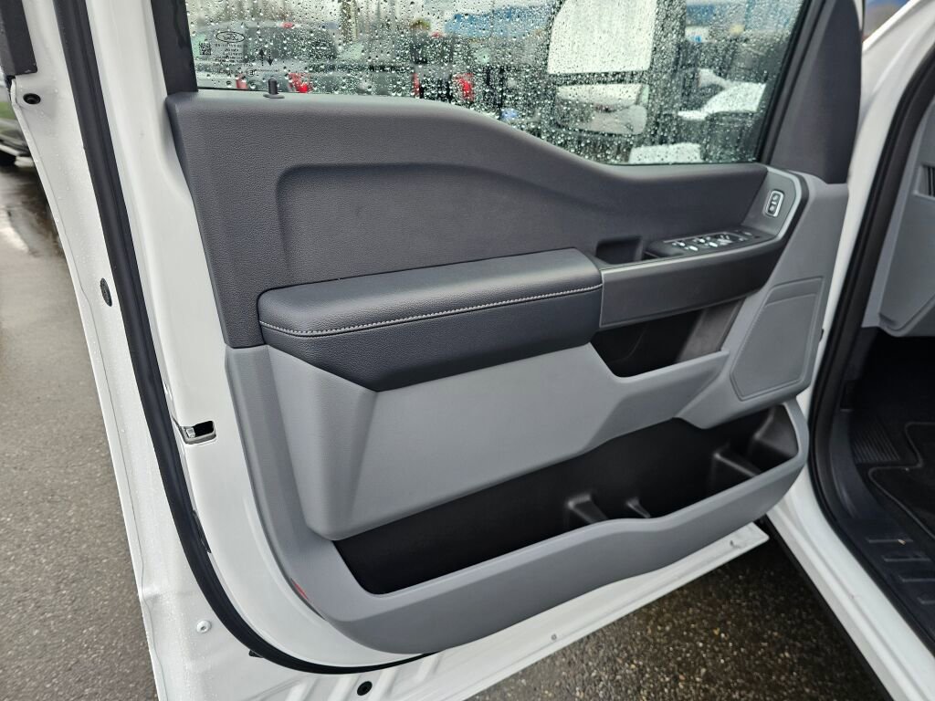 New 2026 Ford F350 XLT image 12