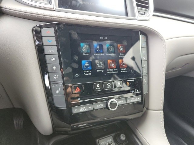 Used 2025 INFINITI QX50 Luxe image 30