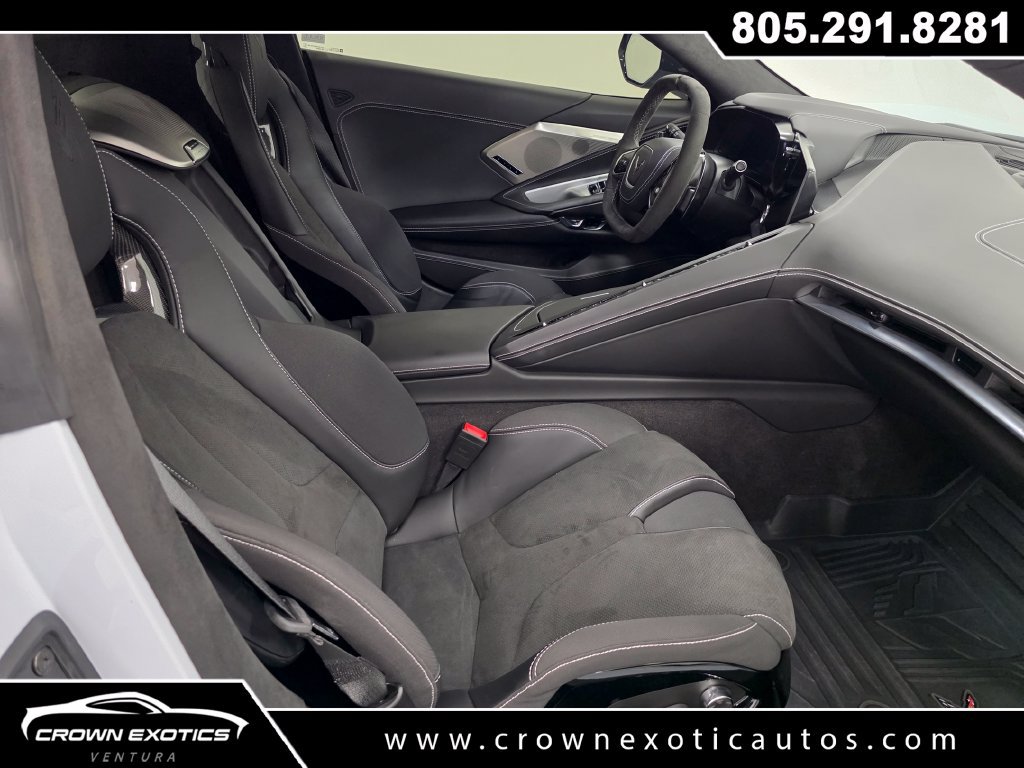 Used 2024 Chevrolet Corvette Stingray Premium Conv w/ Z51 Performance Package RWD image 20