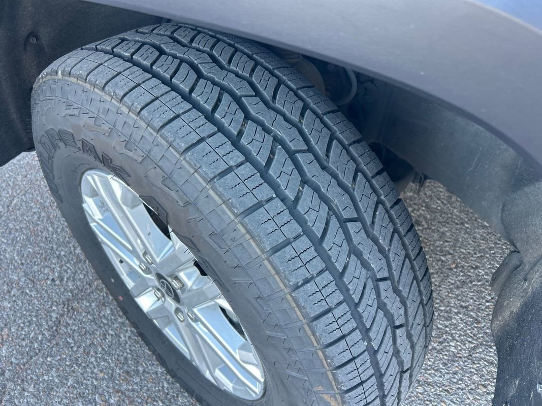 Used 2022 Toyota Tundra SR5 AWD/4WD image 16