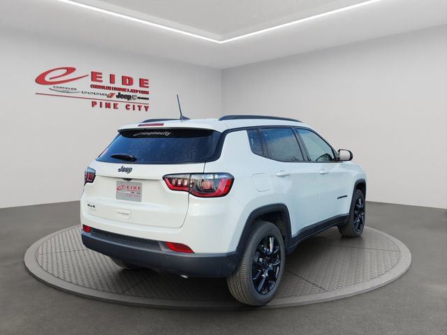 New 2026 Jeep Compass Altitude image 5