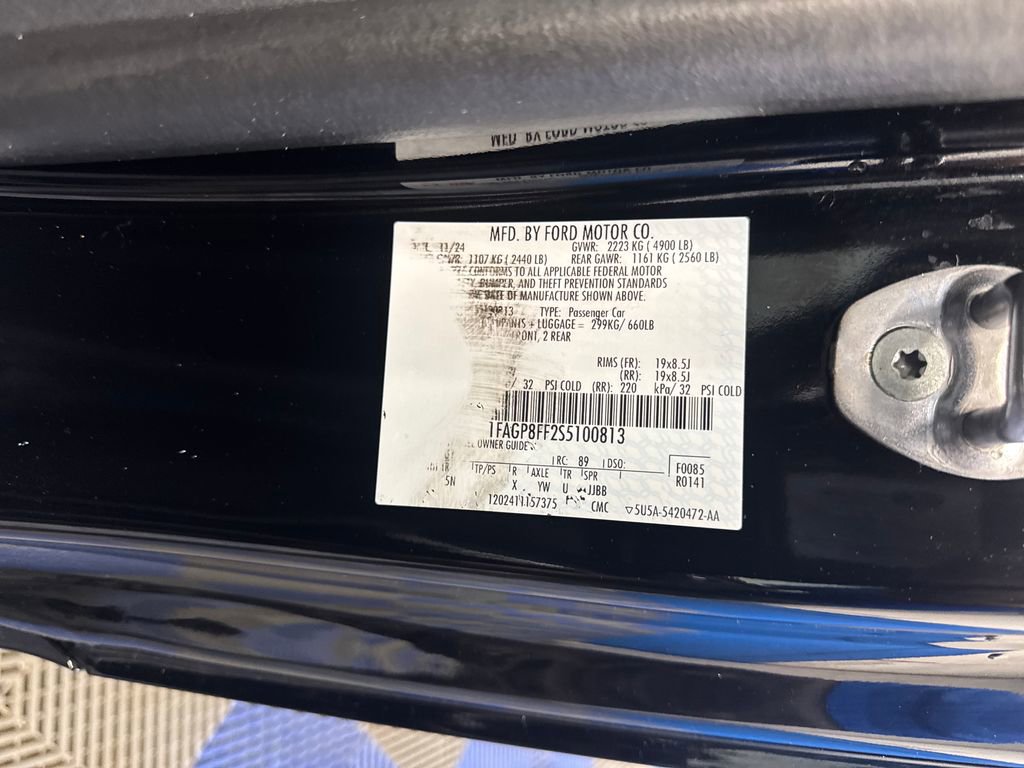 Used 2025 Ford Mustang GT Premium RWD image 37