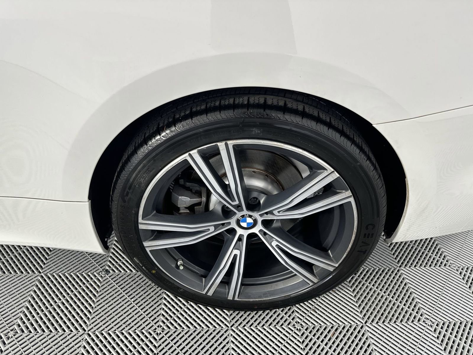 Used 2021 BMW 430i Coupe w/ Convenience Package RWD image 10