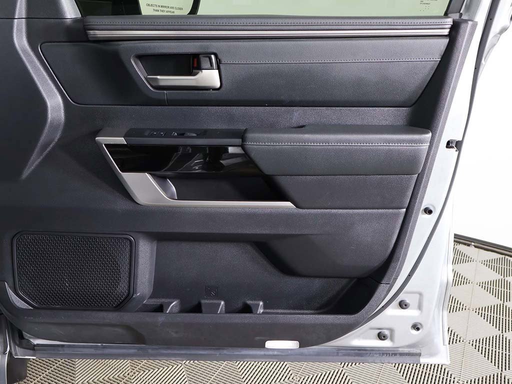 Used 2023 Toyota Tundra Limited image 19