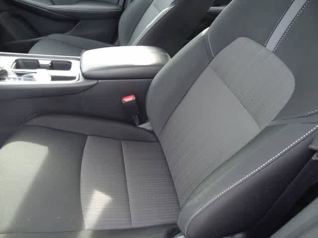 Used 2025 Nissan Sentra SV FWD image 8