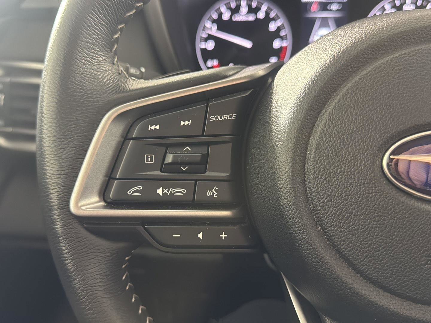 Certified 2025 Subaru Legacy Limited AWD/4WD image 17