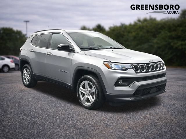 Used 2023 Jeep Compass Latitude w/ Sun and Sound Group AWD/4WD 360° Tour