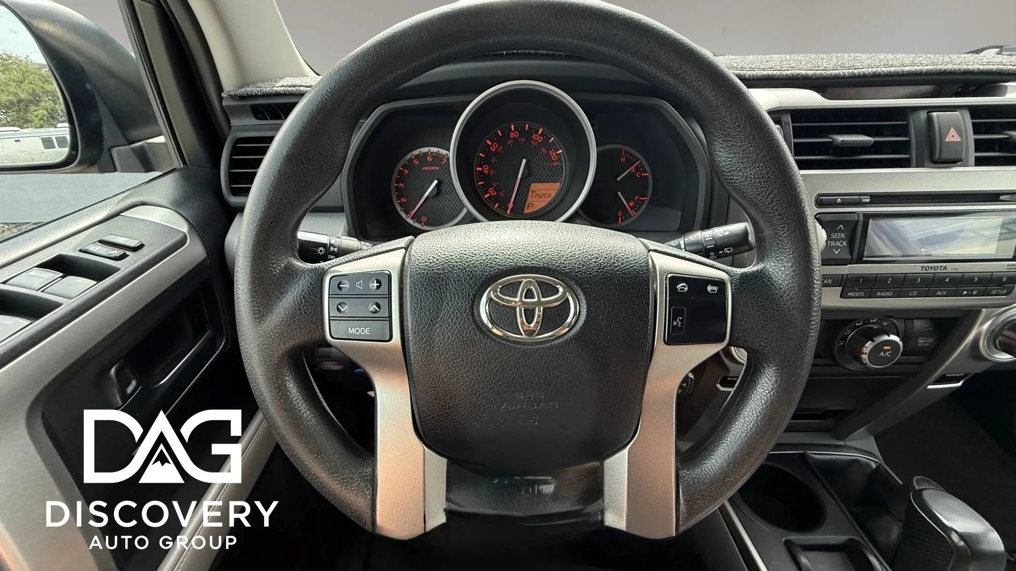 Used 2010 Toyota 4Runner SR5 w/ Convenience Pkg AWD/4WD image 12