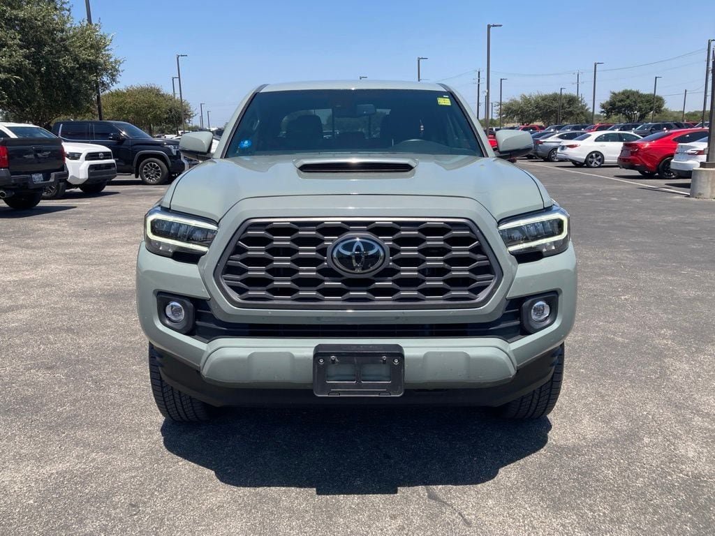 Certified 2023 Toyota Tacoma TRD Sport w/ Technology Package AWD/4WD image 2