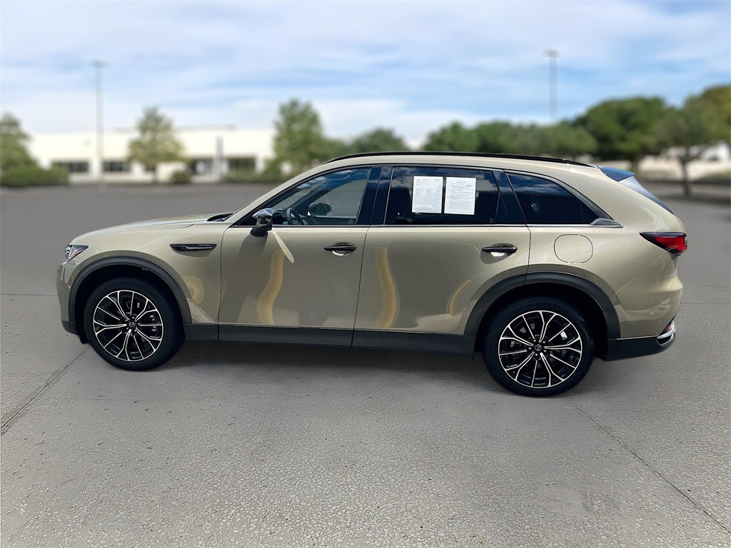Used 2025 MAZDA CX-70 Plug-In Hybrid w/ Premium Plus image 3