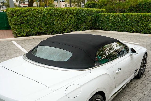 Used 2024 Bentley Continental GT V8 image 54