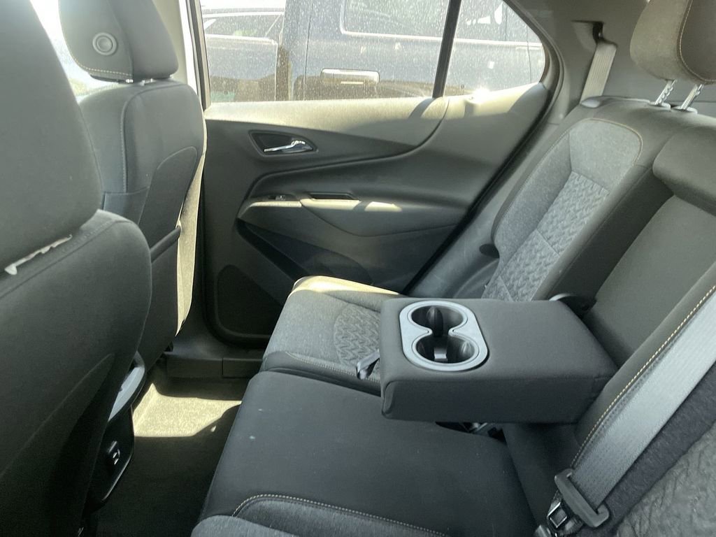 Used 2023 Chevrolet Equinox LT AWD/4WD image 6