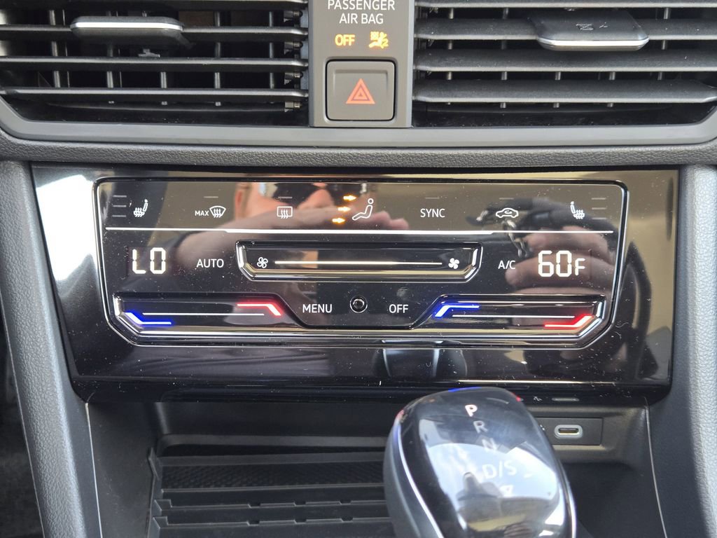 New 2026 Volkswagen Jetta SE image 15