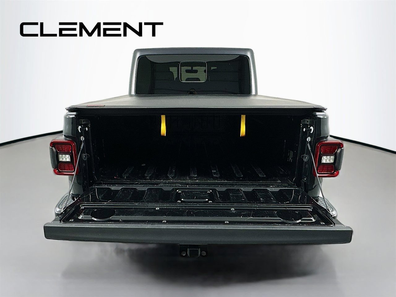 Used 2021 Jeep Gladiator Mojave AWD/4WD image 11