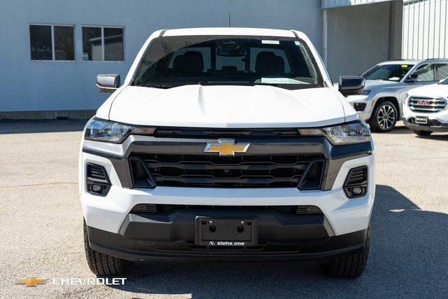 New 2024 Chevrolet Colorado LT w/ LT Convenience Package II RWD image 2
