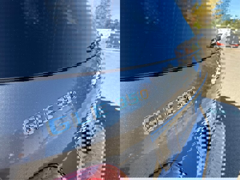 Used 2018 Mercedes-Benz GLE 350 w/ Premium 1 Package image 34