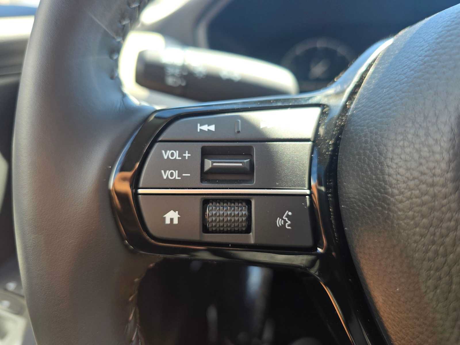 Used 2027 Honda HR-V EX-L image 34