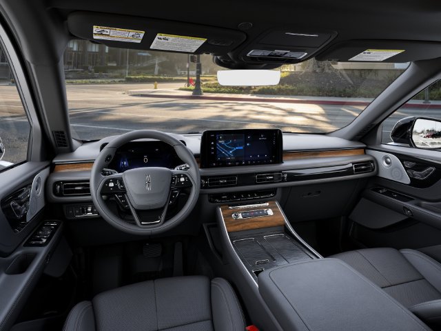 New 2027 Lincoln Aviator Reserve AWD/4WD image 11
