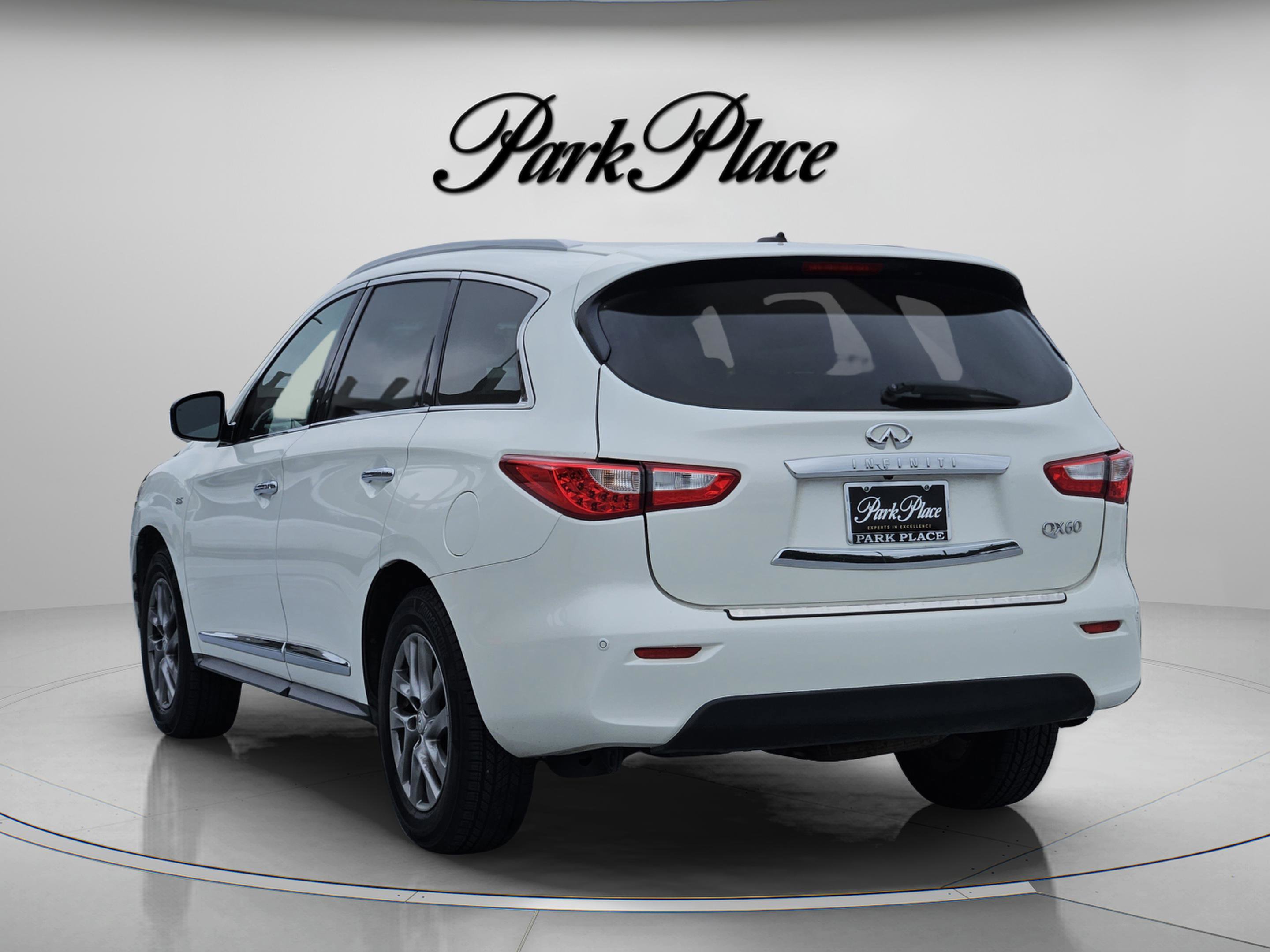 Used 2015 INFINITI QX60 FWD w/ Premium Plus Package image 3