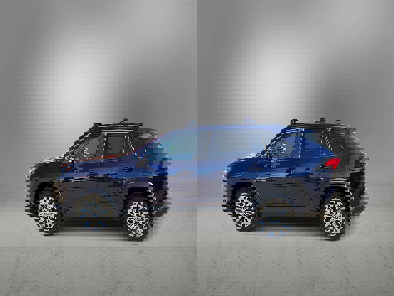 Certified 2023 Toyota RAV4 XLE Premium image 5