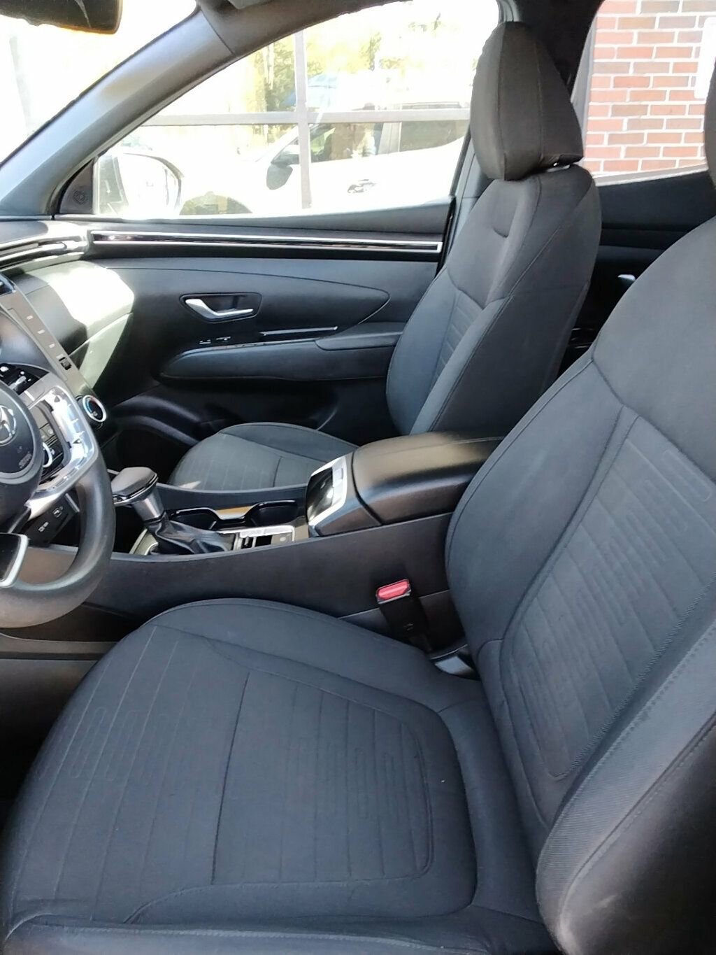 Used 2022 Hyundai Santa Cruz SE FWD image 7