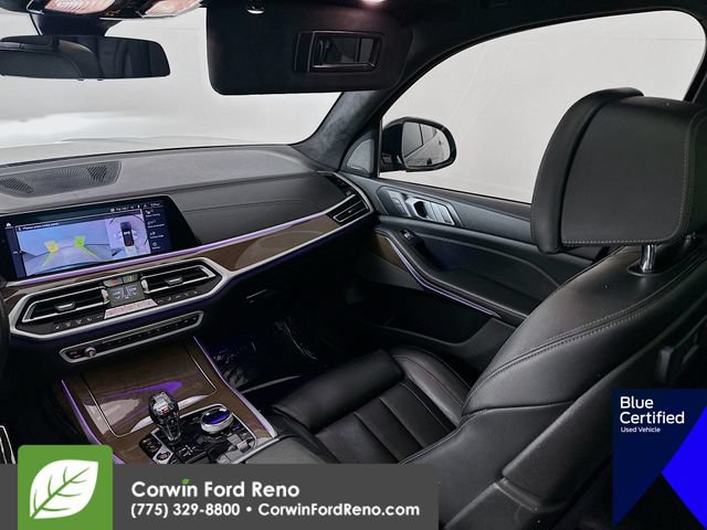 Used 2020 BMW X7 M50i w/ Dynamic Handling Package AWD/4WD image 27