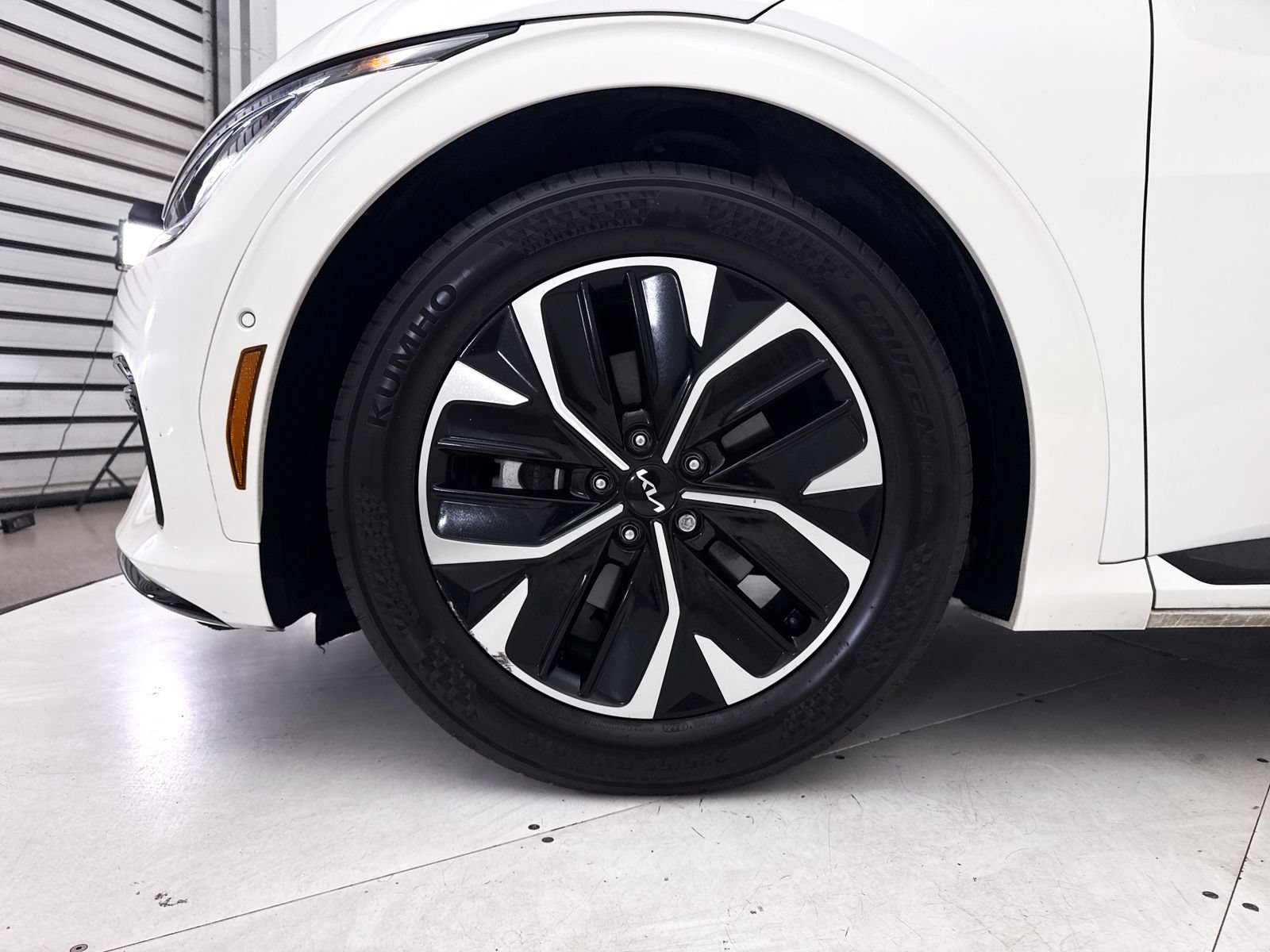 Certified 2024 Kia EV6 GT-Line RWD image 19