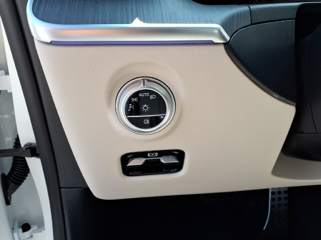 New 2027 Mercedes-Benz CLE 450 4MATIC Coupe image 17