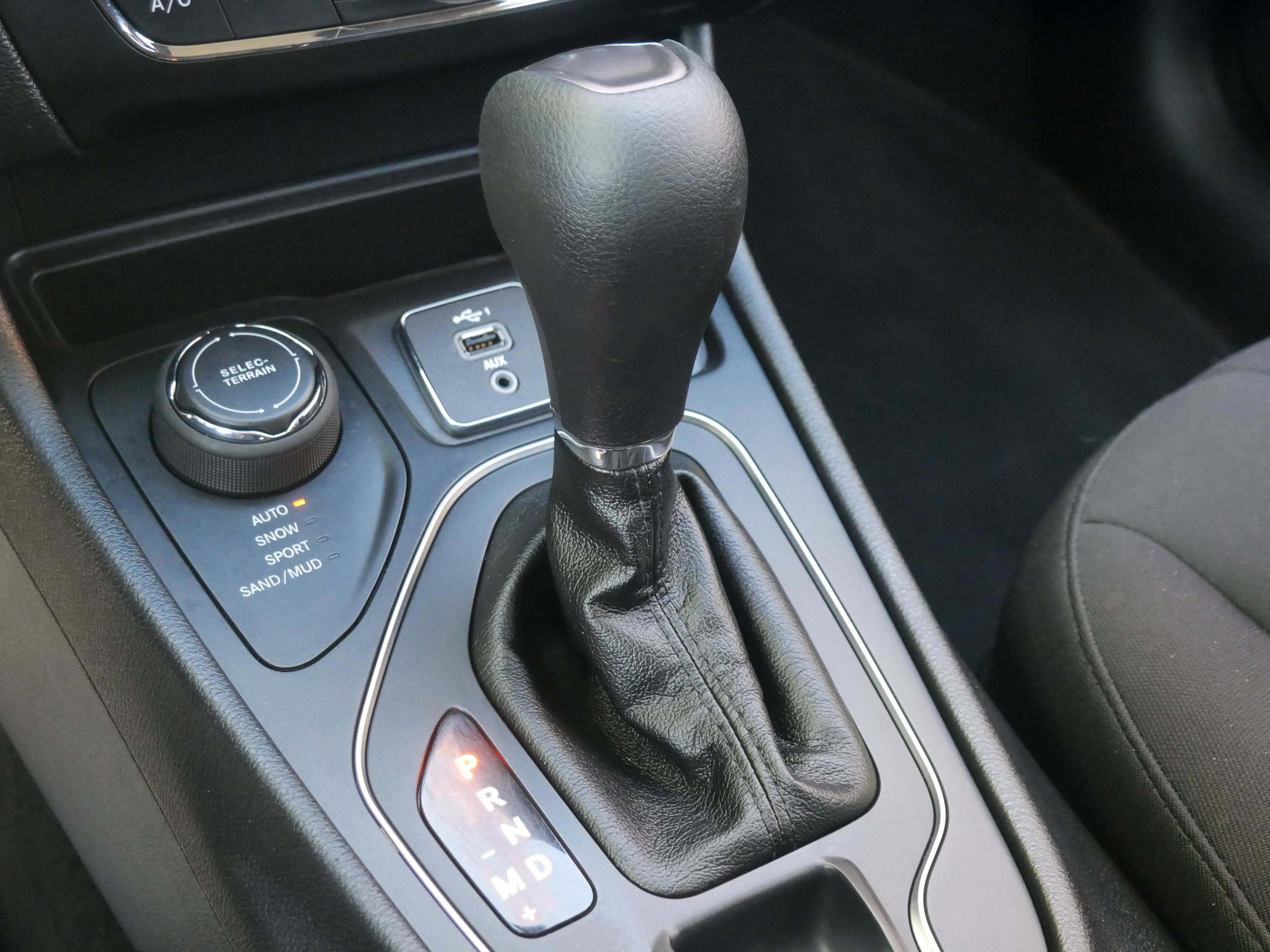 Used 2020 Jeep Cherokee Latitude image 15