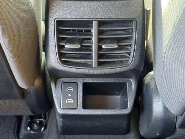 Certified 2025 Kia Seltos LX AWD/4WD image 18