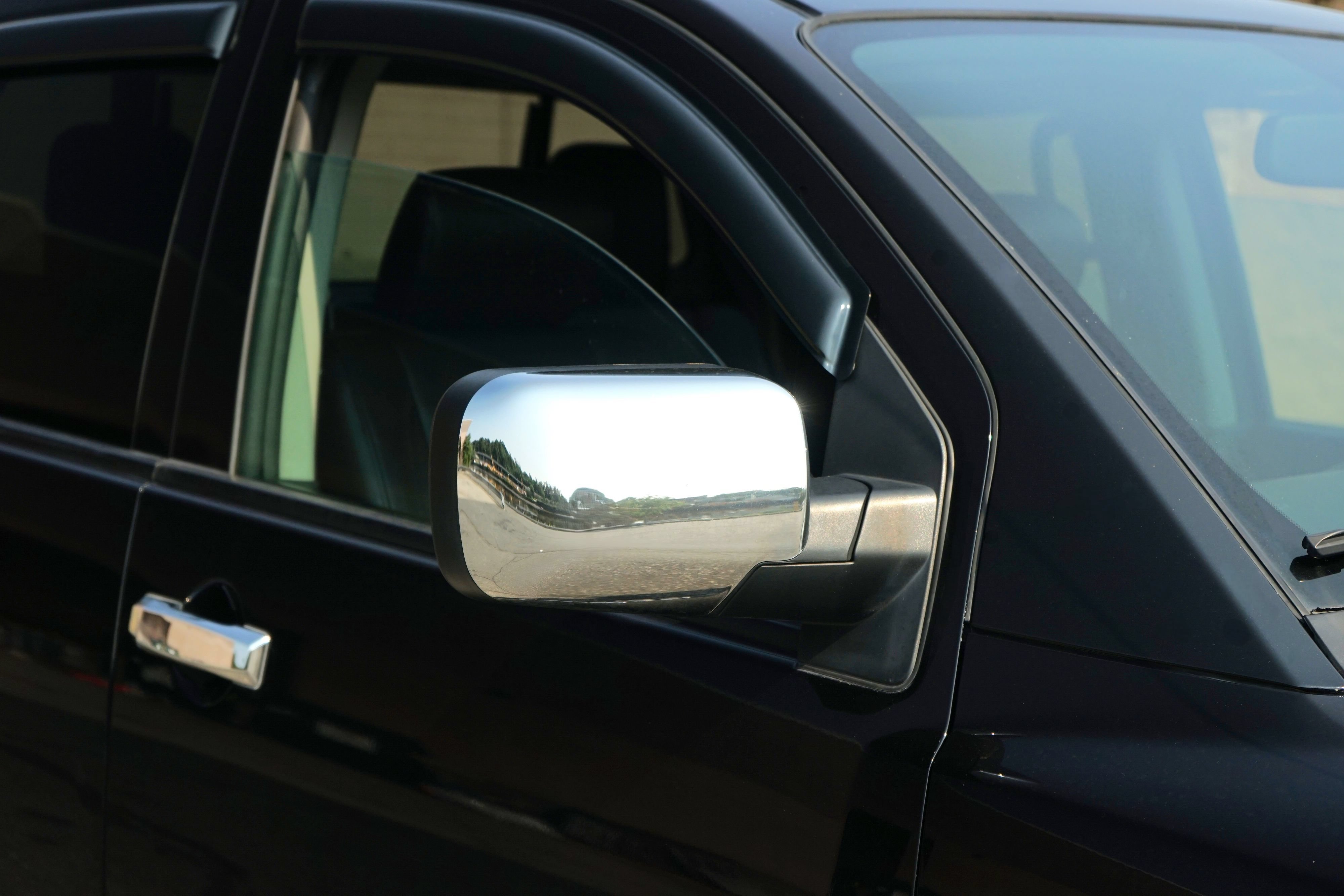 Used 2012 Nissan Titan SL w/ Heavy Metal Edition Pkg AWD/4WD image 5