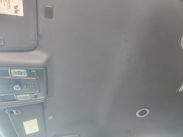 Used 2021 Chevrolet Suburban Z71 AWD/4WD image 26