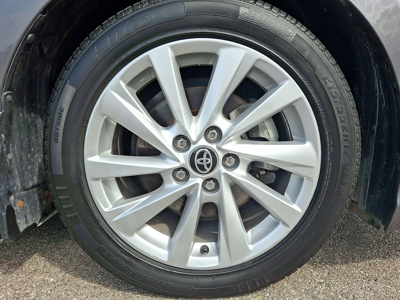 Used 2024 Toyota Camry SE FWD image 27
