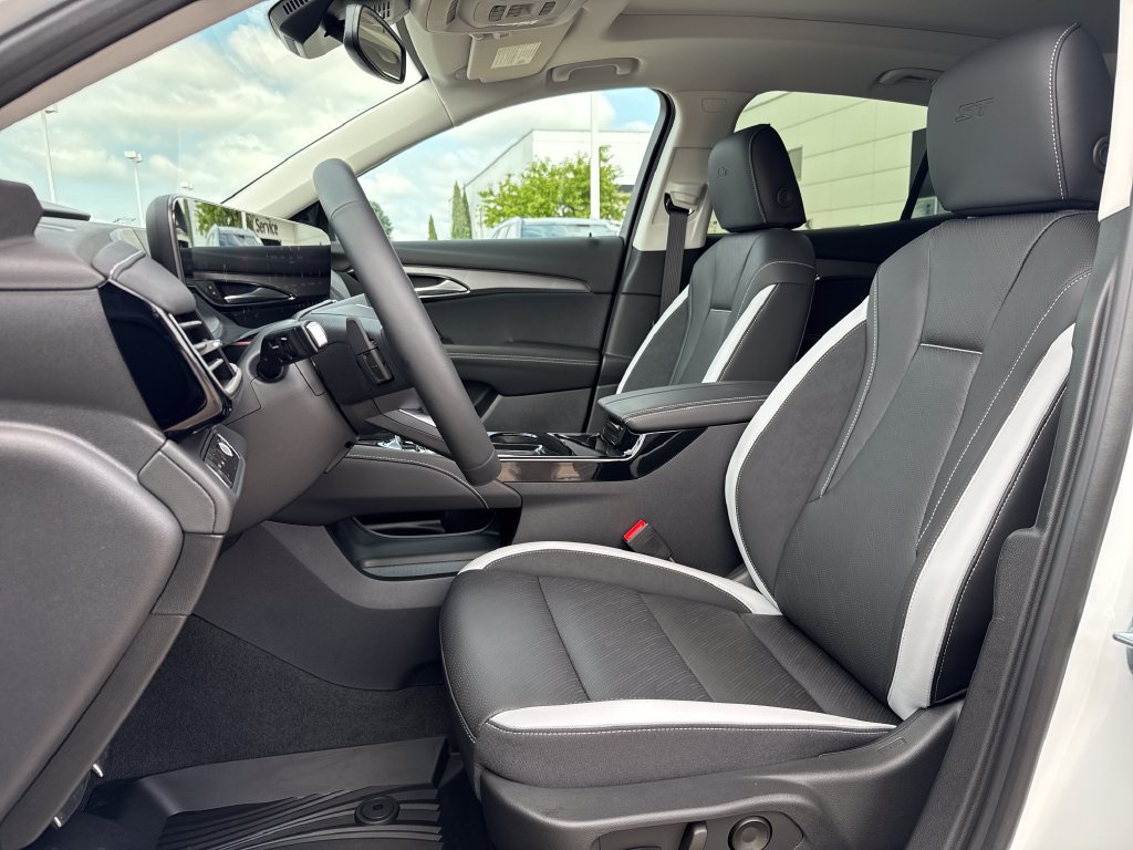 New 2026 Buick Envision Sport Touring AWD/4WD image 15