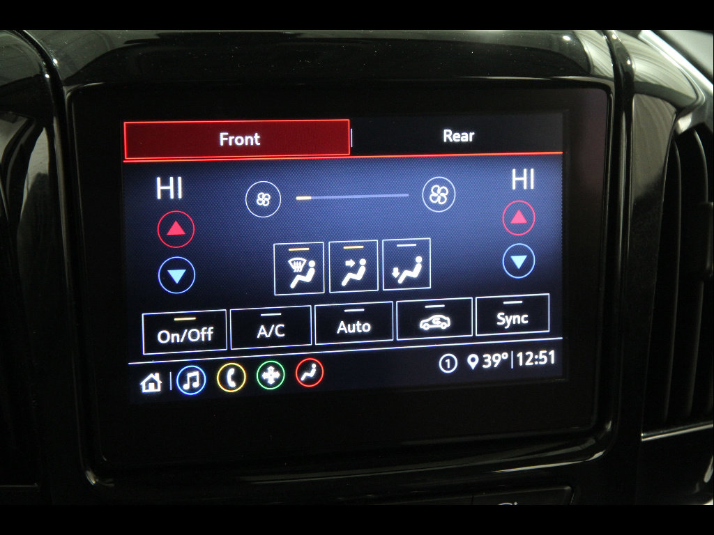 Used 2020 Chevrolet Traverse LT w/ Driver Confidence II Package image 13