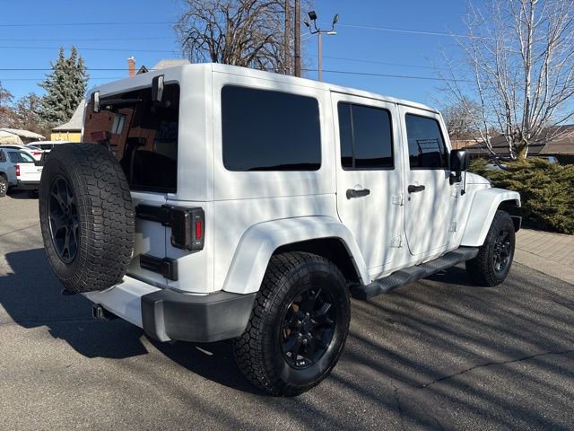 Used 2016 Jeep Wrangler Unlimited Sahara w/ Connectivity Group image 3
