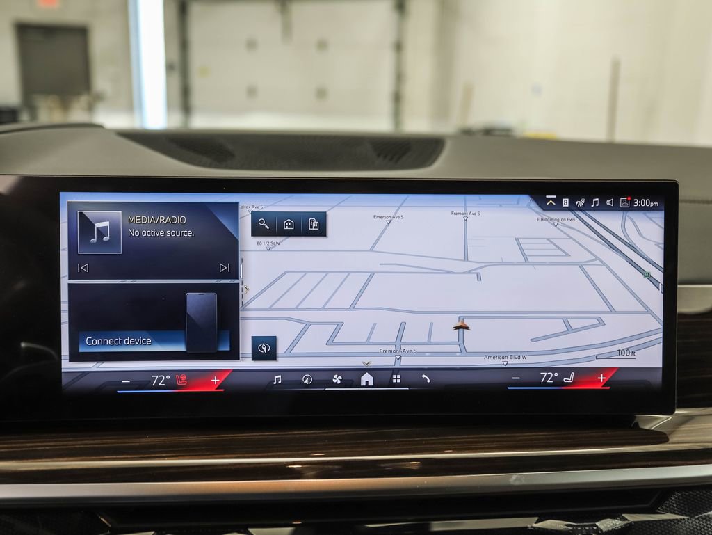 New 2026 BMW X5 xDrive50e w/ Executive Package image 15