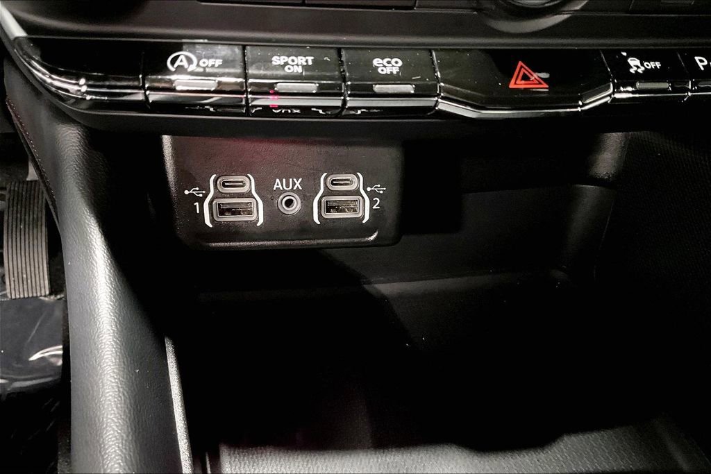 Used 2025 Dodge Durango GT image 30