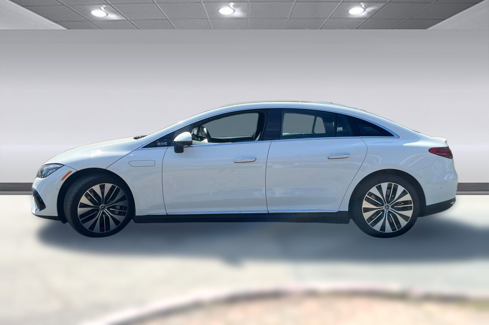 Used 2024 Mercedes-Benz EQE 350+ Sedan image 2