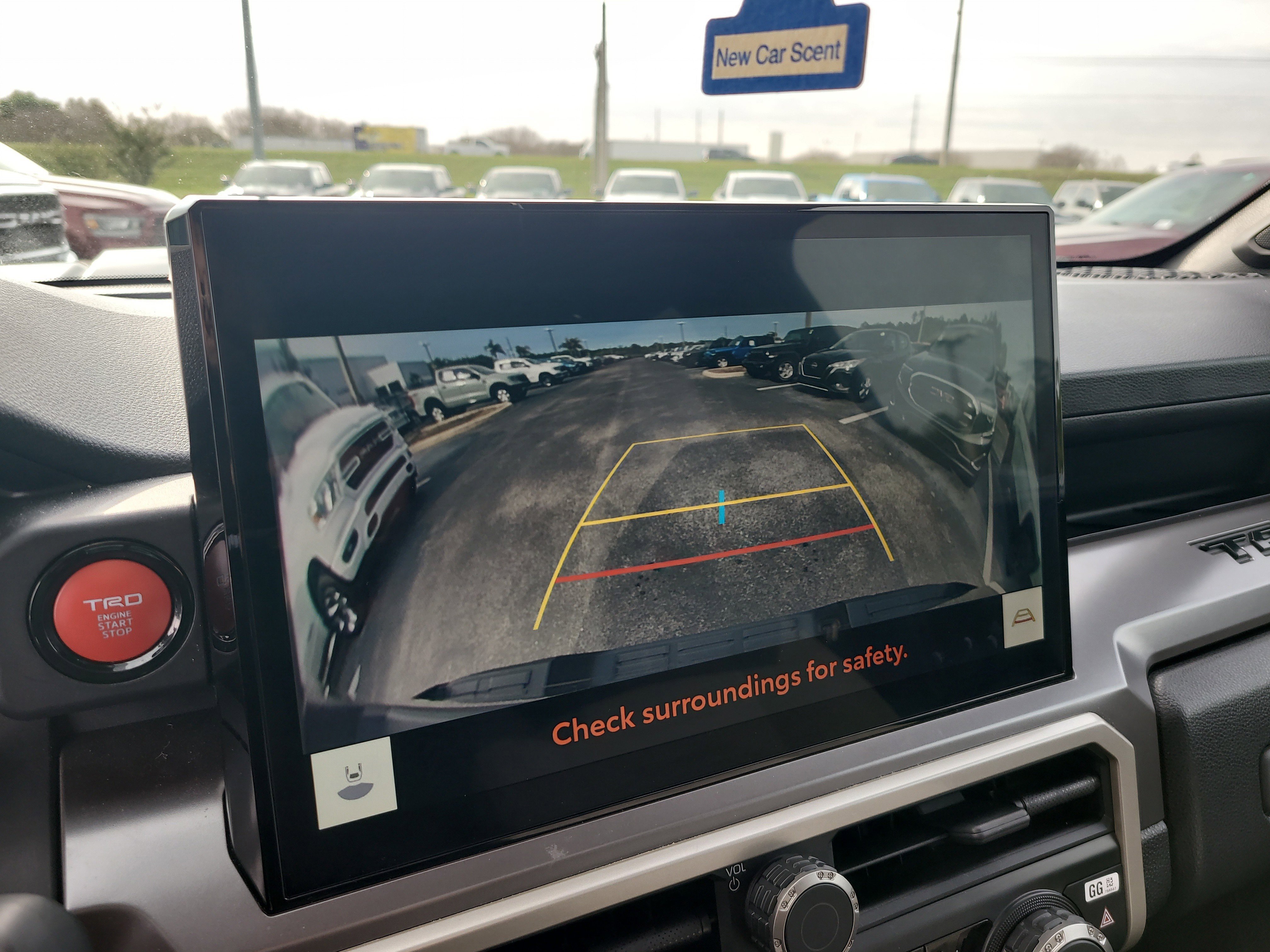 Used 2024 Toyota Tacoma TRD Sport w/ TRD Sport Upgrade Package image 22