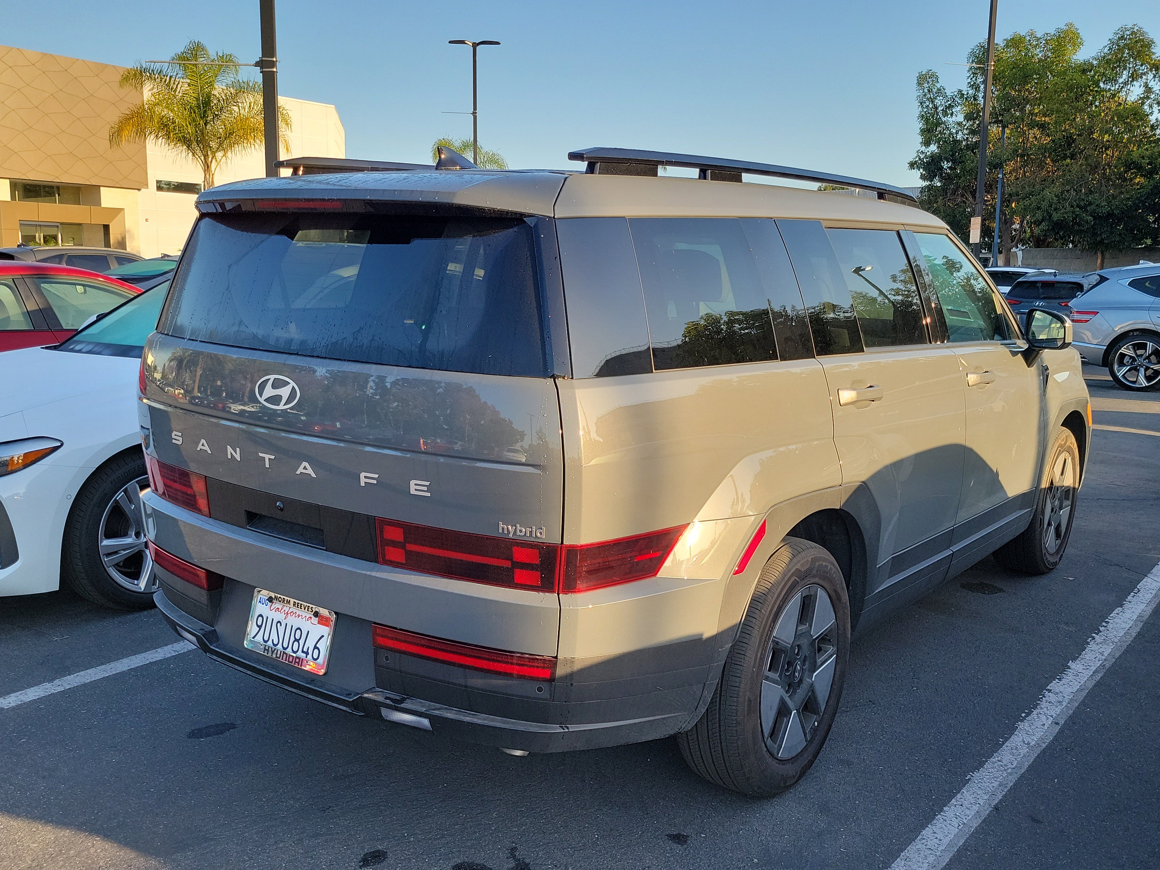 Used 2025 Hyundai Santa Fe SEL FWD image 5