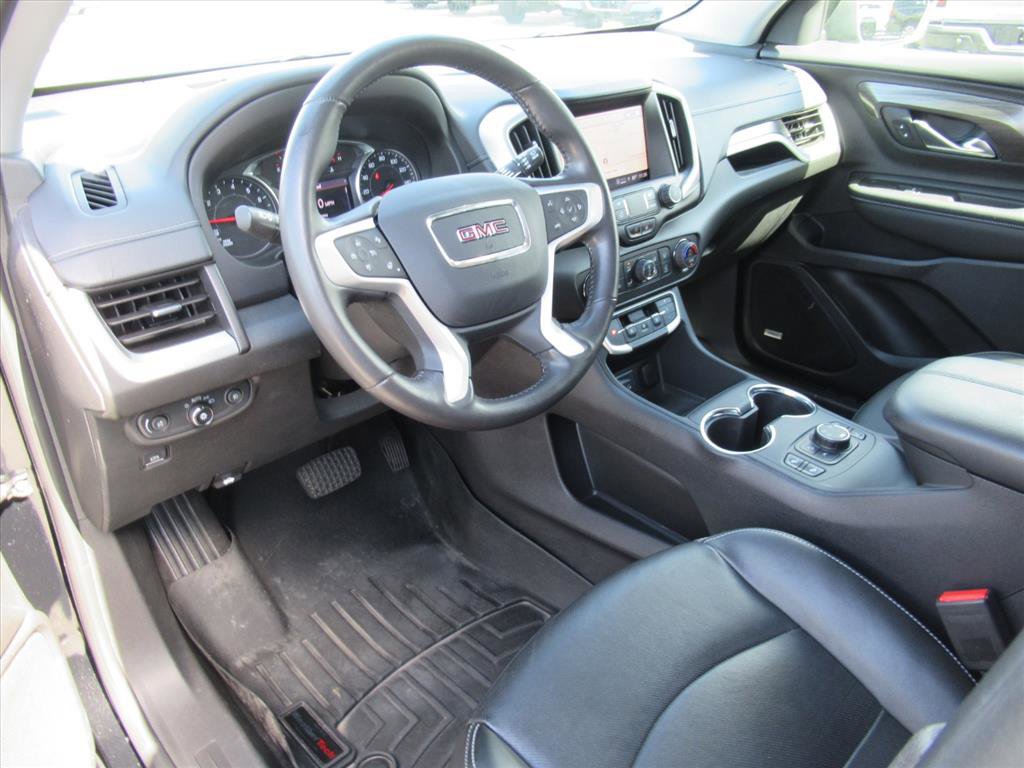Used 2022 GMC Terrain SLT w/ Infotainment Package II image 15
