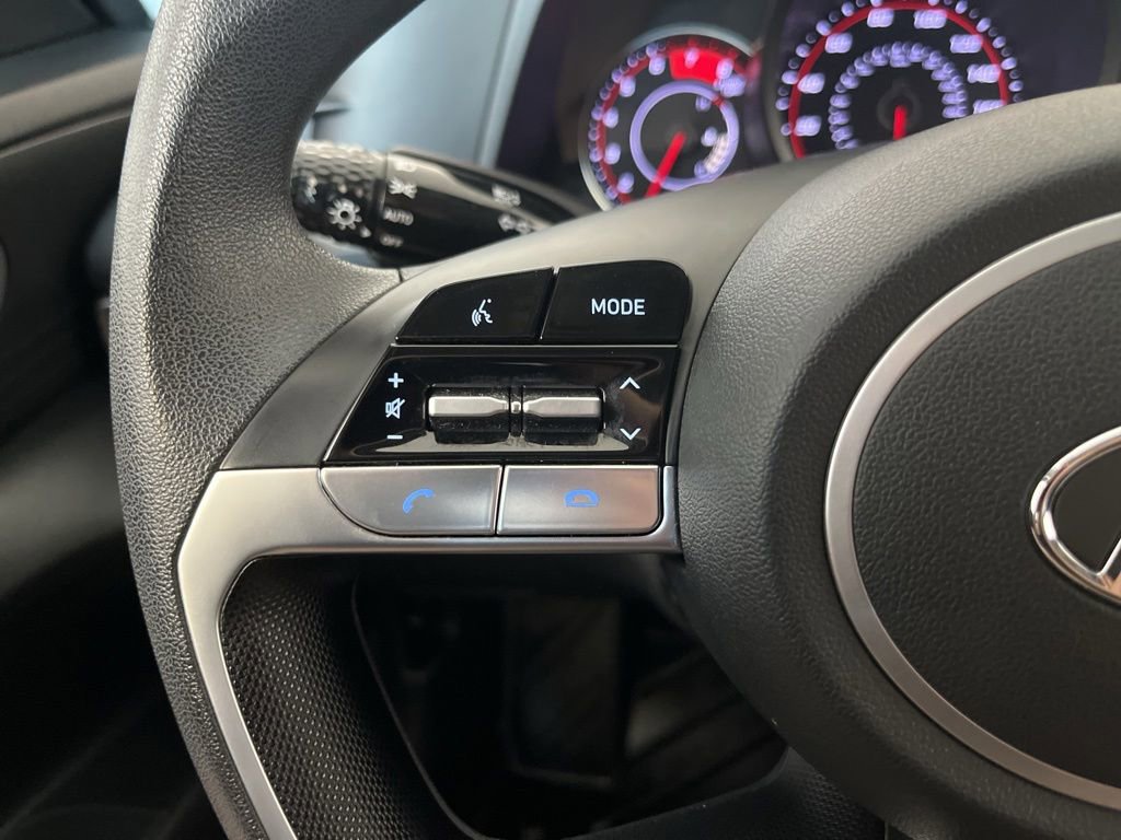 Used 2022 Hyundai Elantra SEL FWD image 55