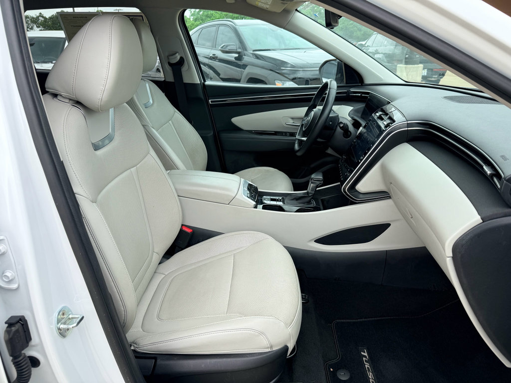 Used 2022 Hyundai Tucson SEL w/ Convenience + Premium Package FWD image 12